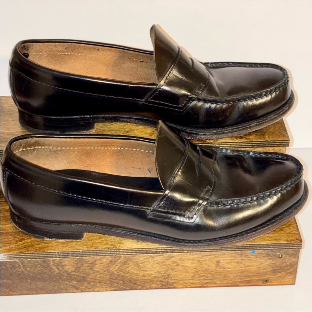 G.H. Bass Weejun Black Leather Loafers, men’s size 8